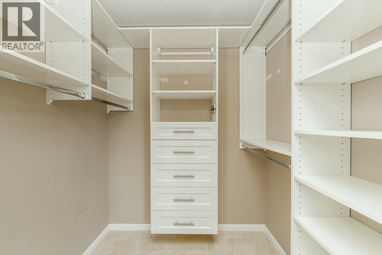 290 Newport Drive #2202 Property Photo 27