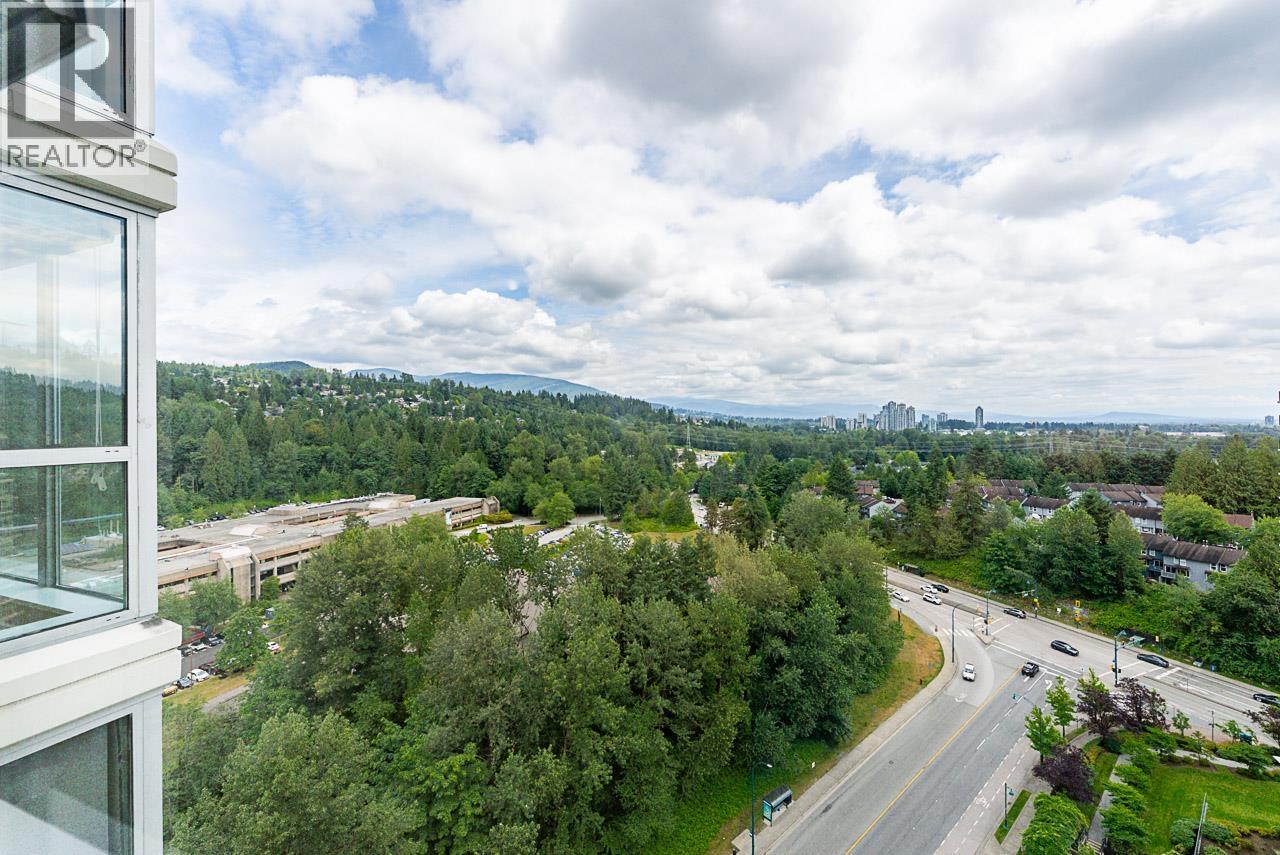 290 Newport Drive #2202 Property Photo 32