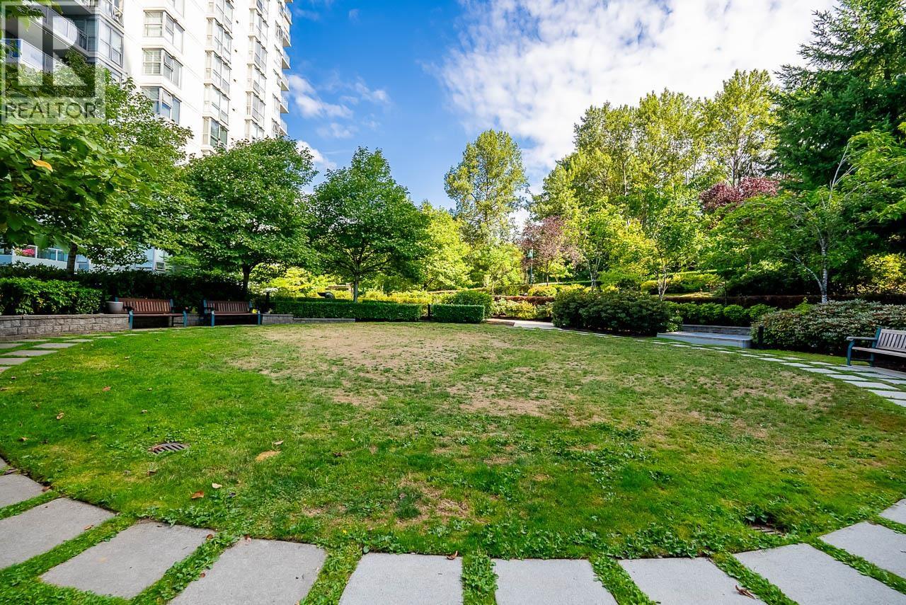 290 Newport Drive #2202 Property Photo 33