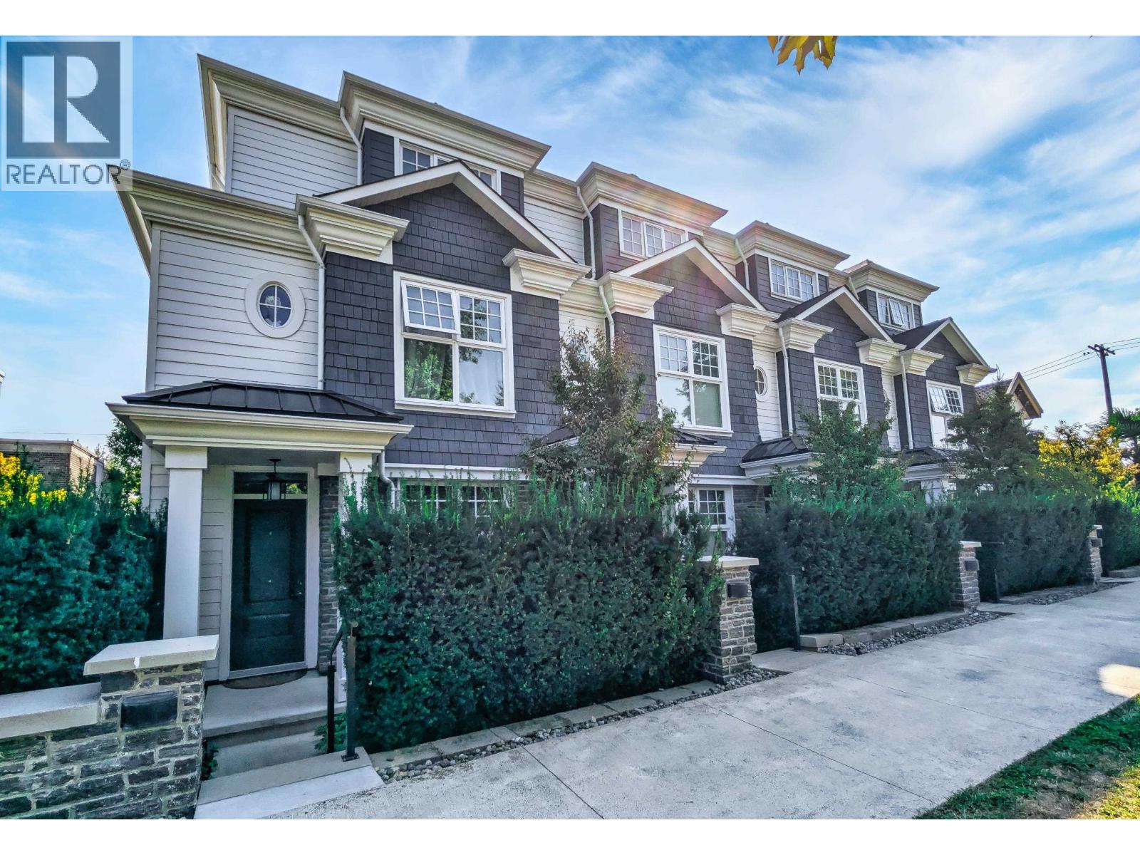 276 West 62nd Avenue Property Photo 3