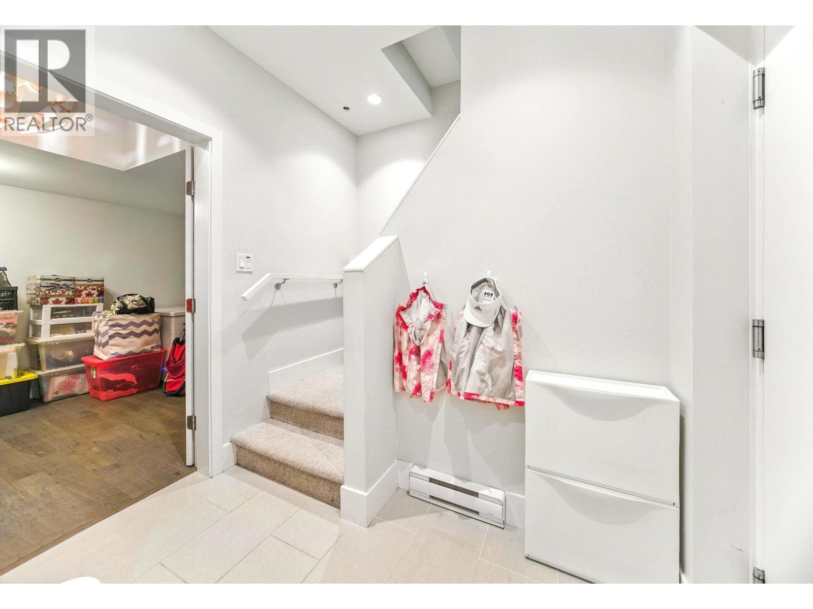 276 West 62nd Avenue Property Photo 17