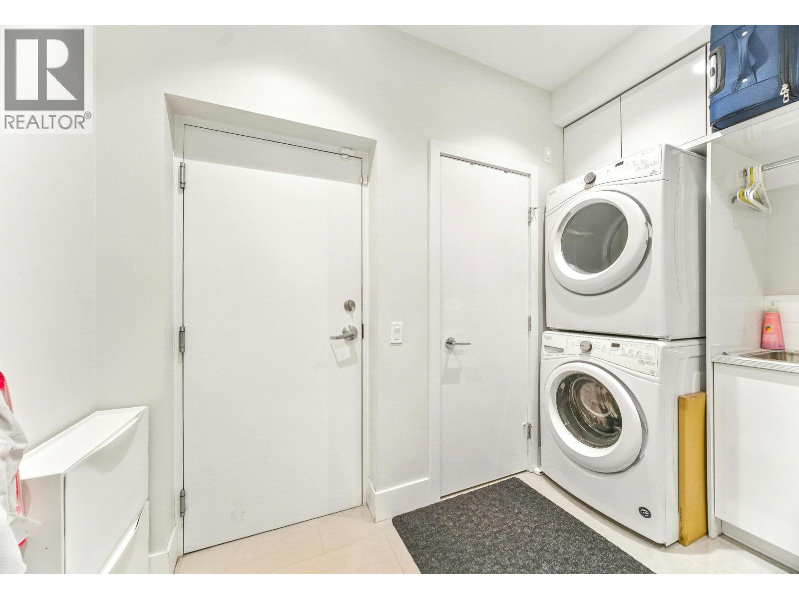 276 West 62nd Avenue Property Photo 18