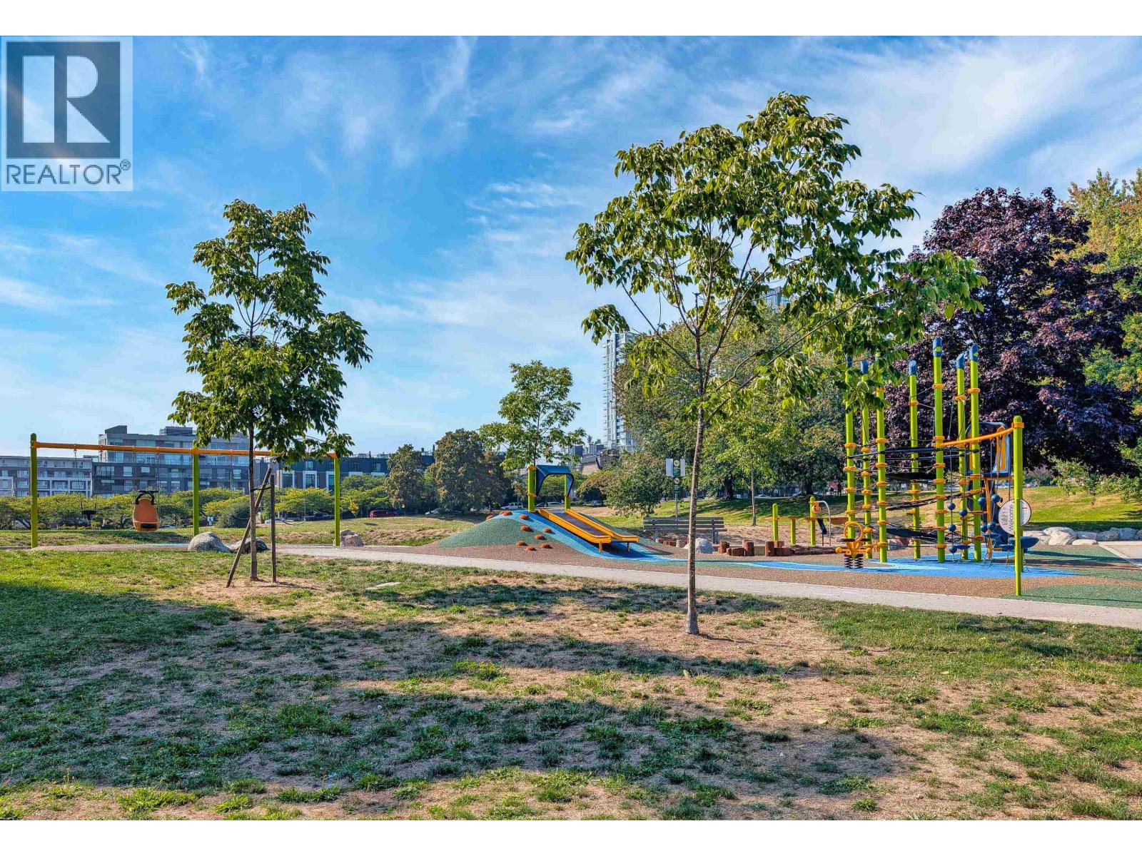 276 West 62nd Avenue Property Photo 34