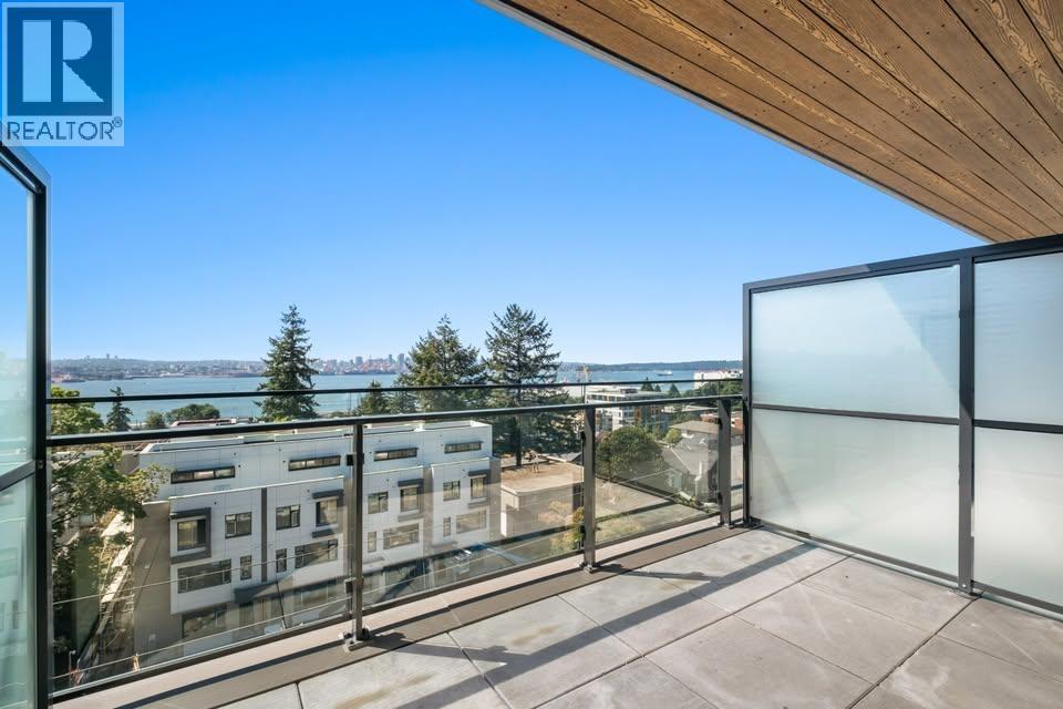 422 East 3RD Street #655 Property Photo 1