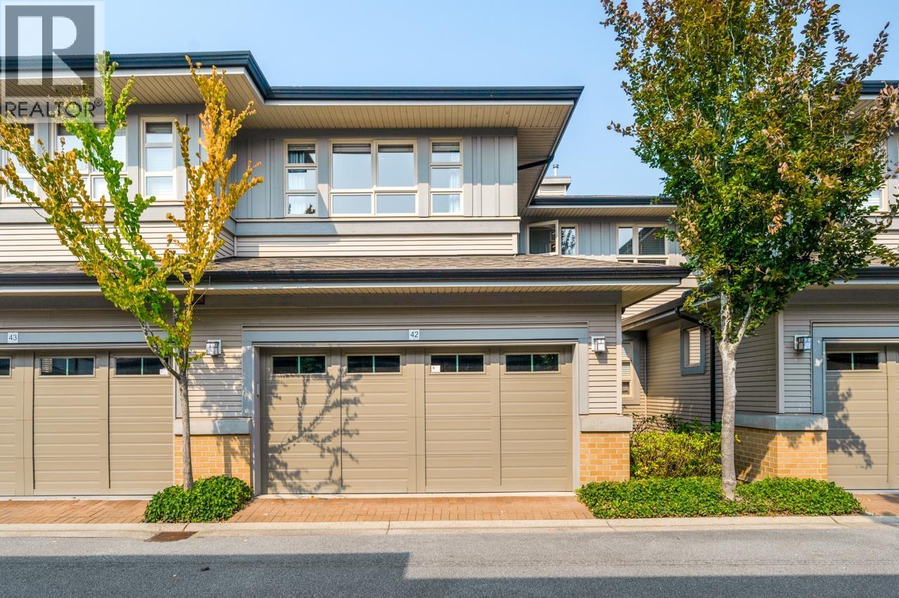 6300 BIRCH Street #42 Property Photo 1