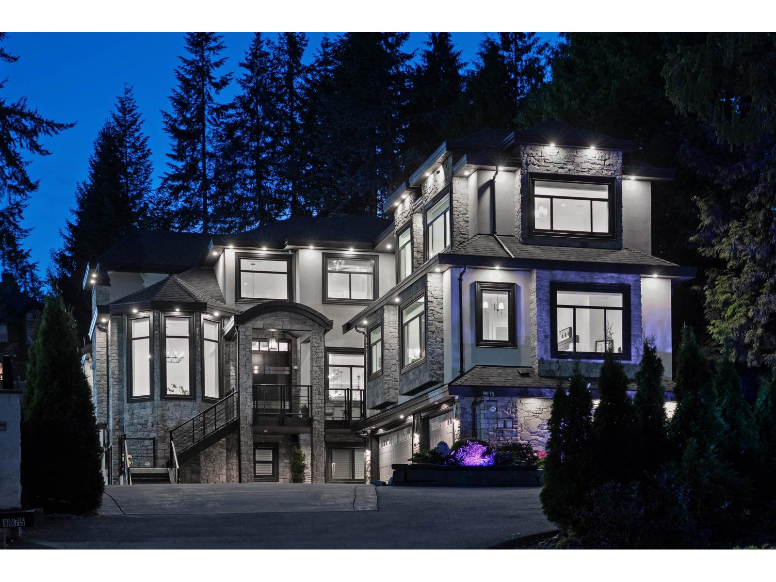 9075 164 STREET Property Photo 1