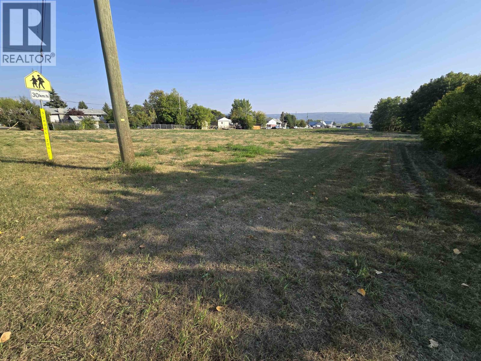 9823 E Birch Avenue Property Photo 4