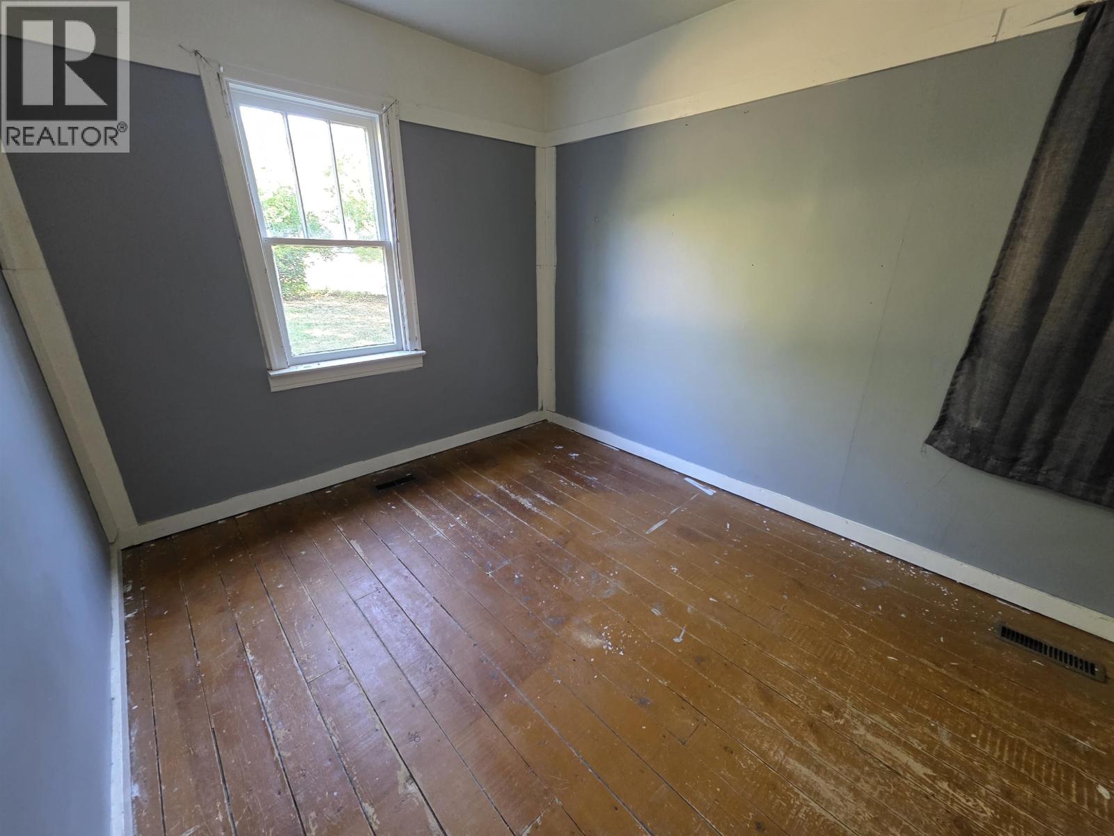 9823 E Birch Avenue Property Photo 9