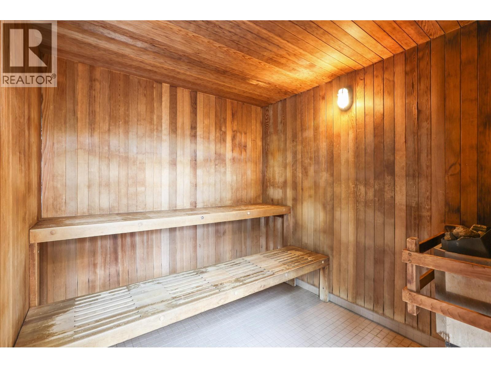 9188 Hemlock Drive #802 Property Photo 19