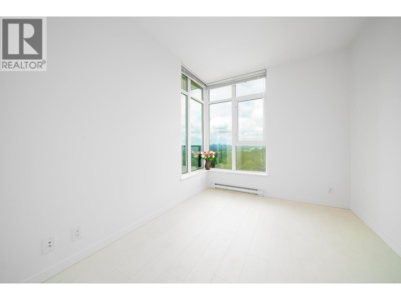 691 North Road #902 Property Photo 11