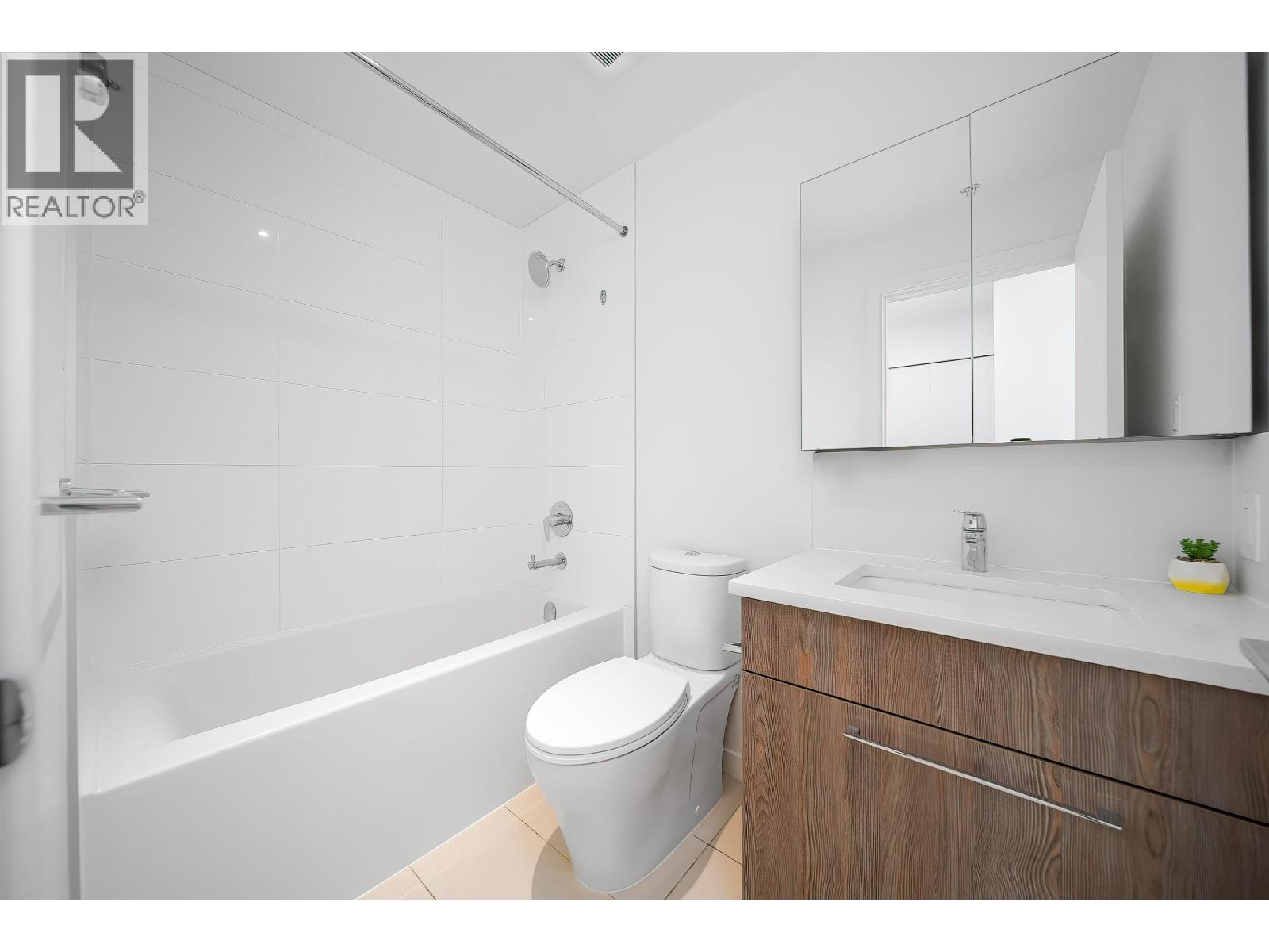 691 North Road #902 Property Photo 13