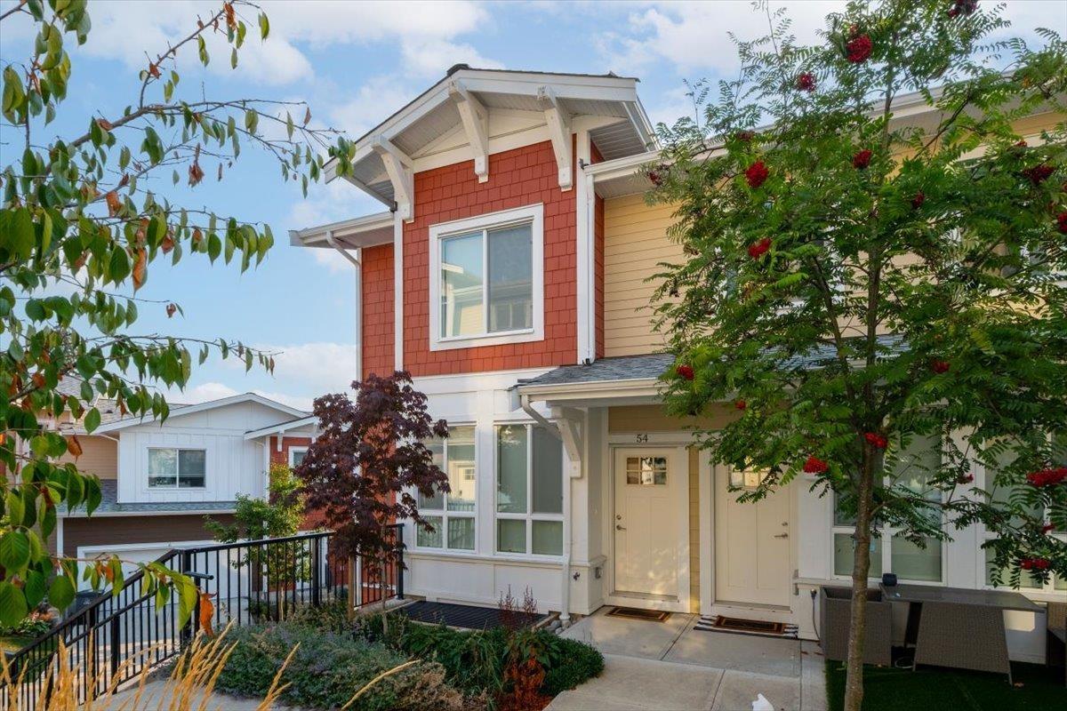 54 16561 17A AVENUE Property Photo 1