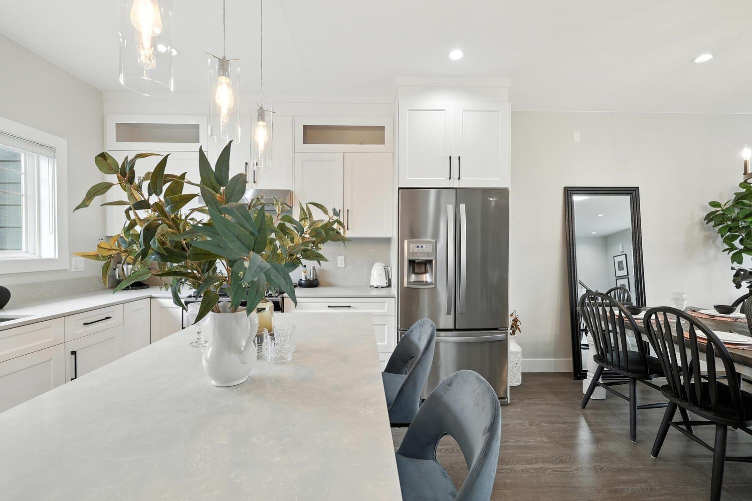 19501 74 #40 Property Photo 11