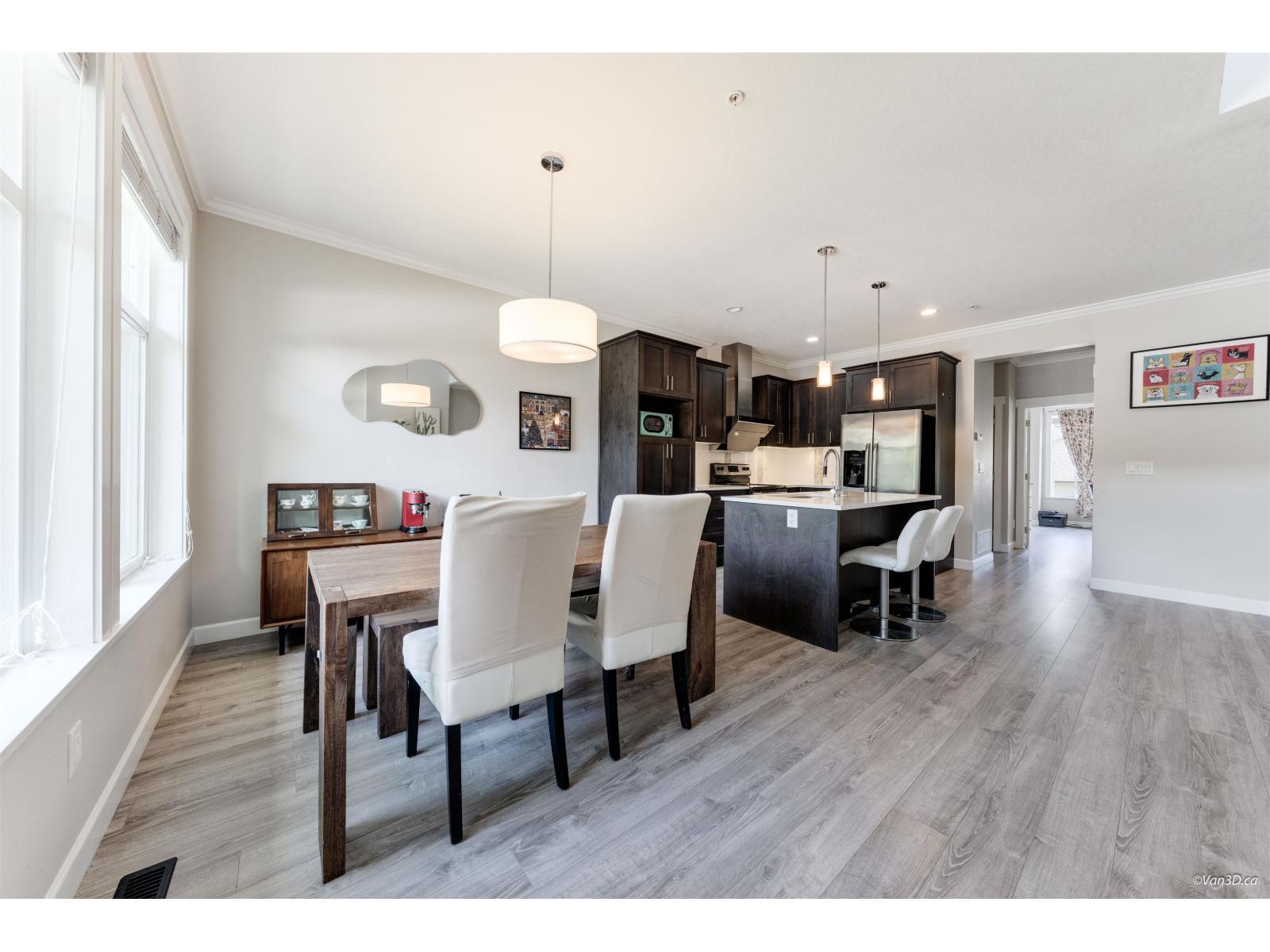 7138 210 #3 Property Photo 9