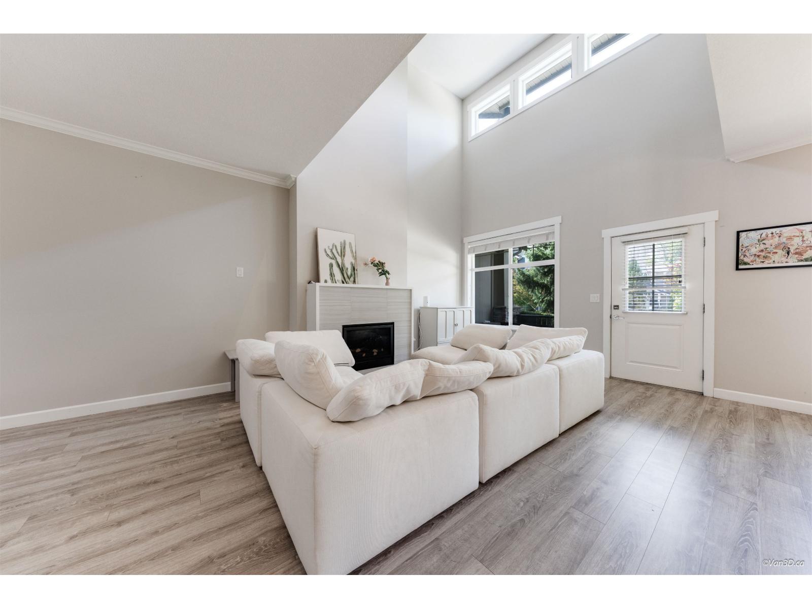 7138 210 #3 Property Photo 11