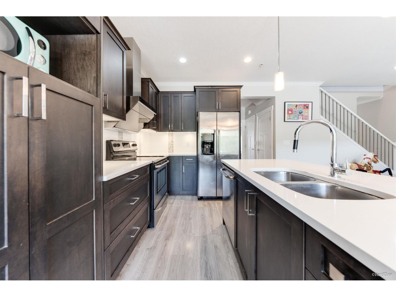 7138 210 #3 Property Photo 13