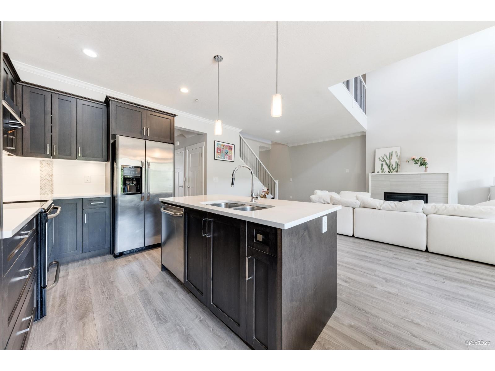 7138 210 #3 Property Photo 14