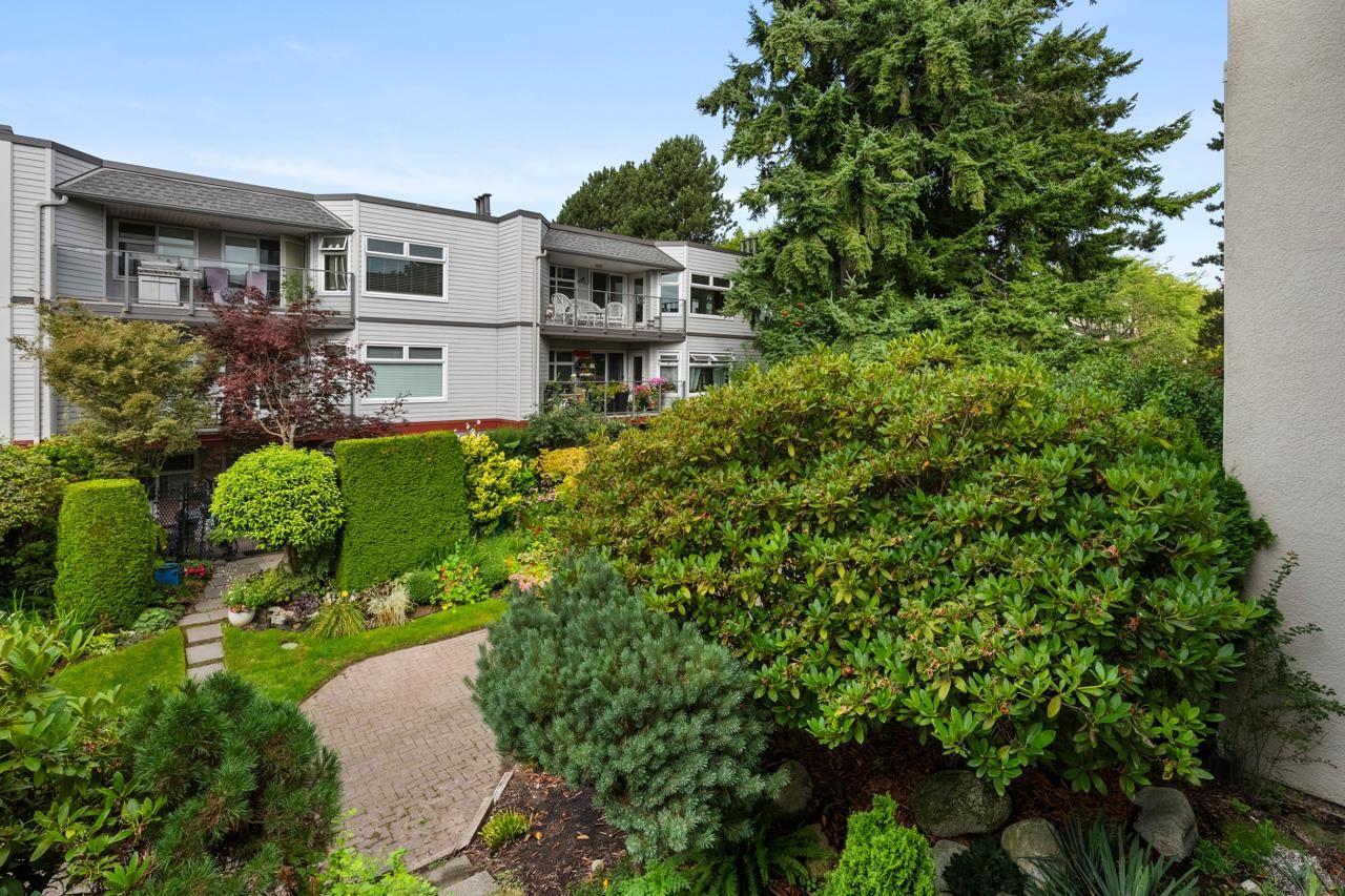 1225 Merklin #407 Property Photo 9