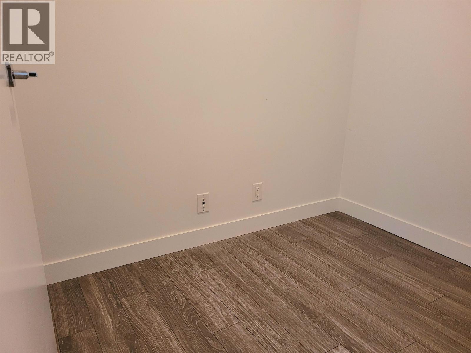 2501 1283 Howe Street Property Photo 4