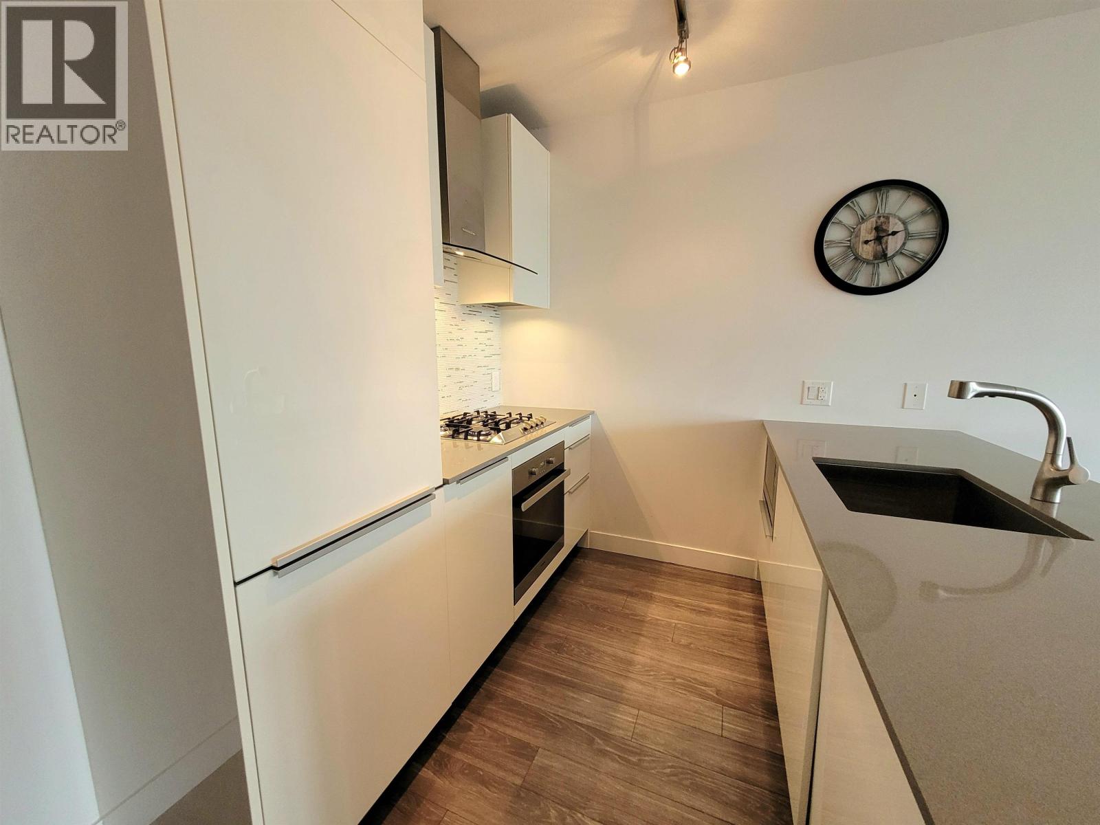 2501 1283 Howe Street Property Photo 6