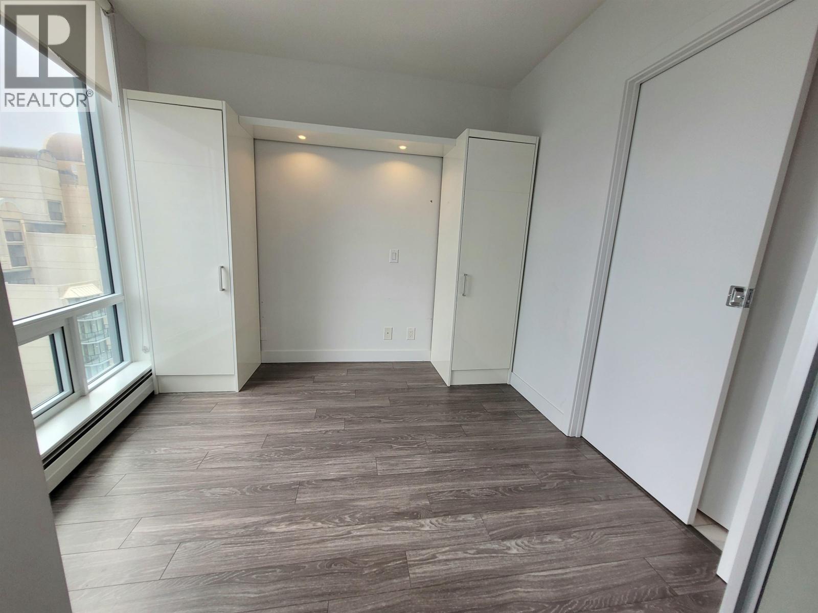 2501 1283 Howe Street Property Photo 15