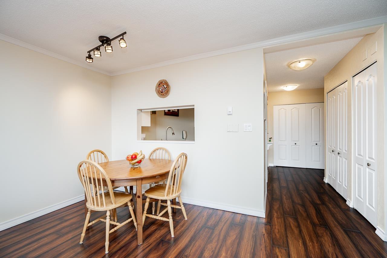 502 15111 Russell Avenue Property Photo 9