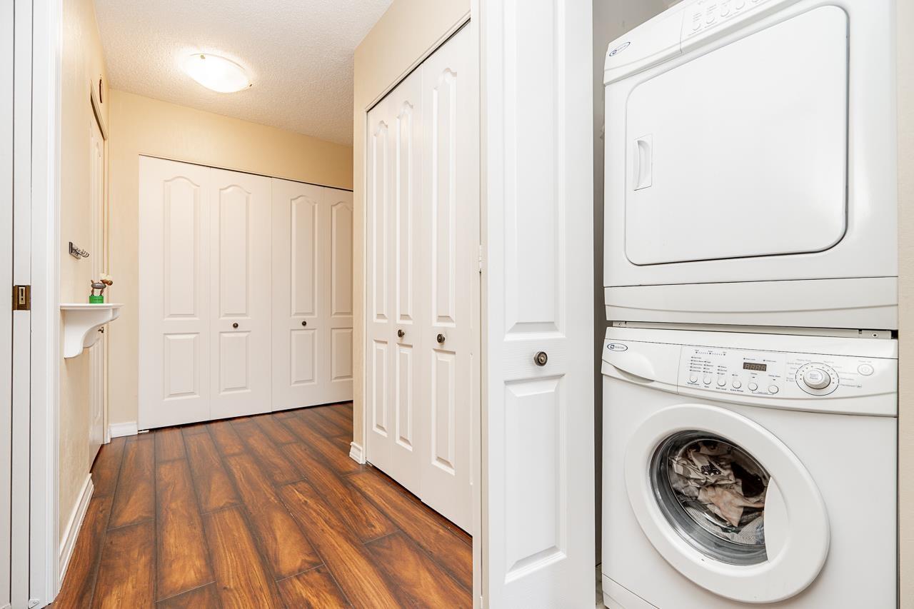 502 15111 Russell Avenue Property Photo 20