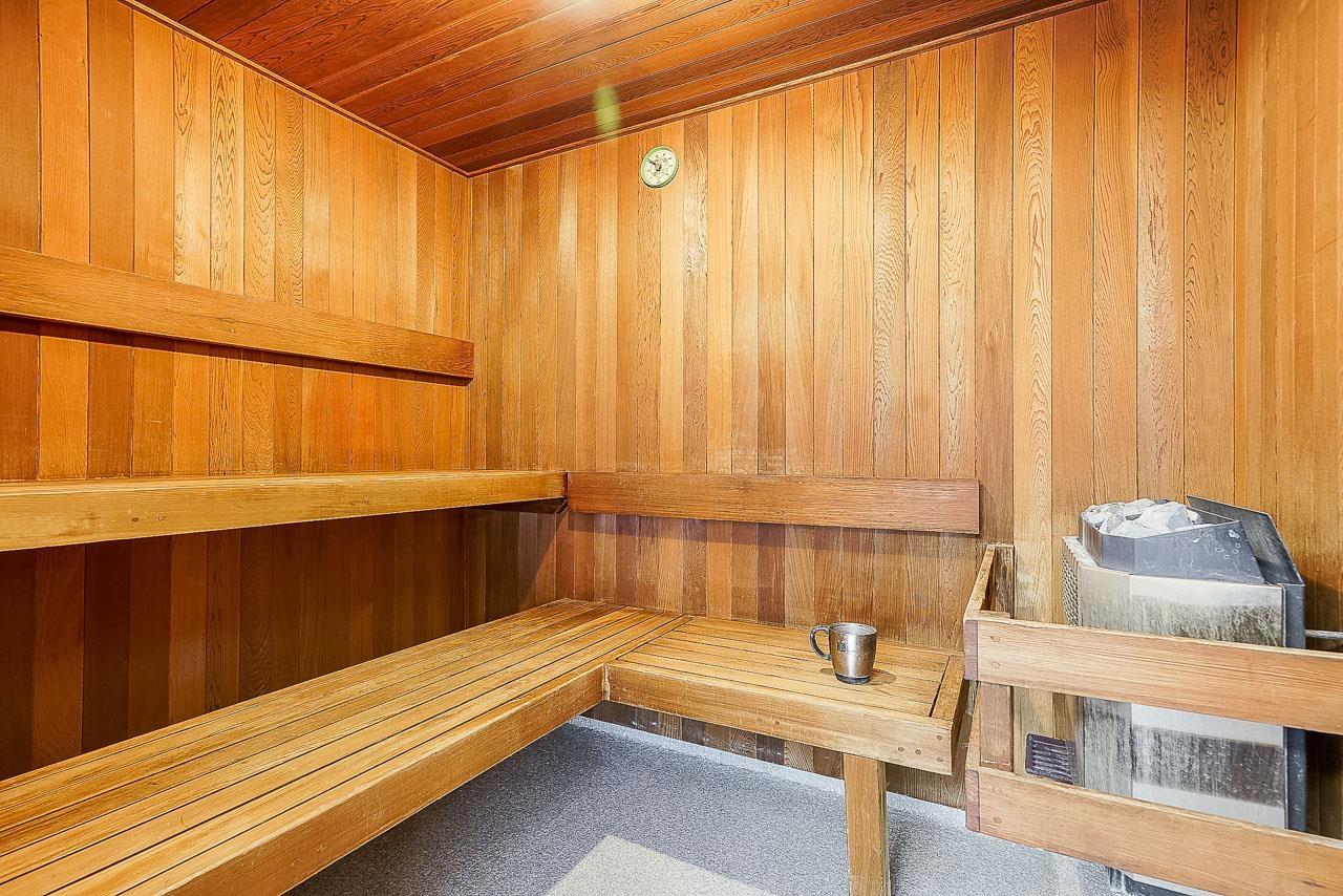 502 15111 Russell Avenue Property Photo 28