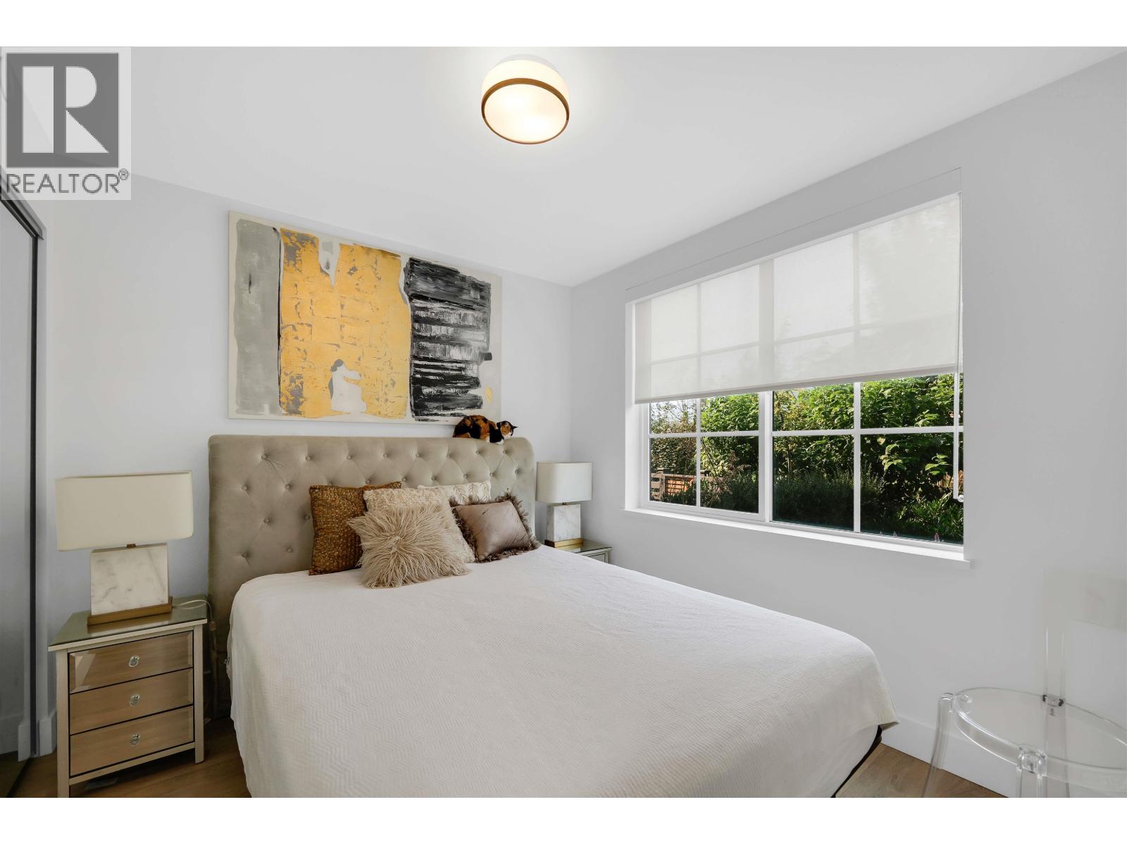 38053 Helm Way Property Photo 12