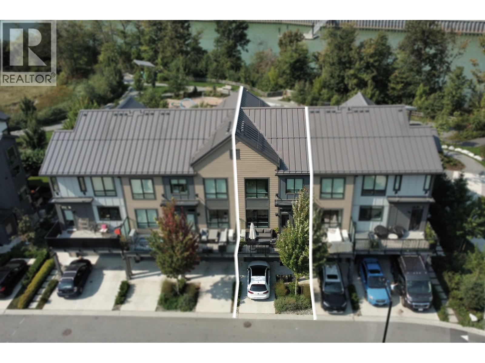 38053 Helm Way Property Photo 16