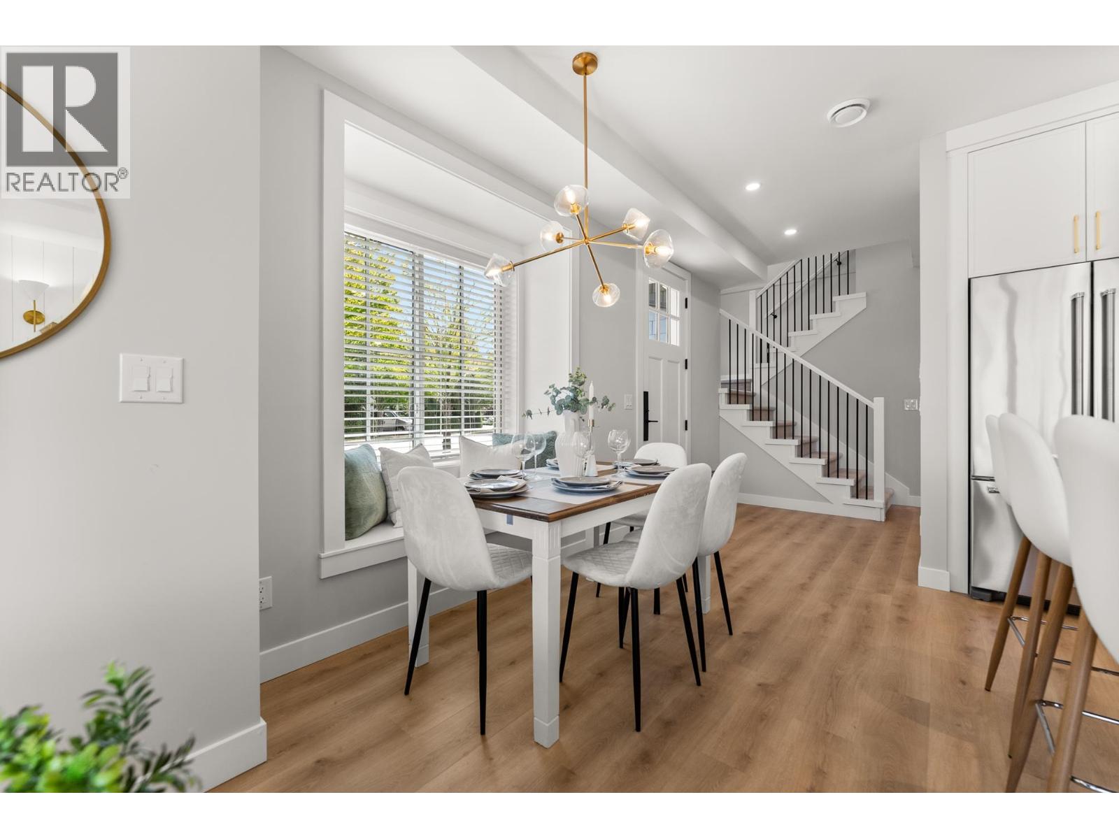 11811 Dunford Road Property Photo 10