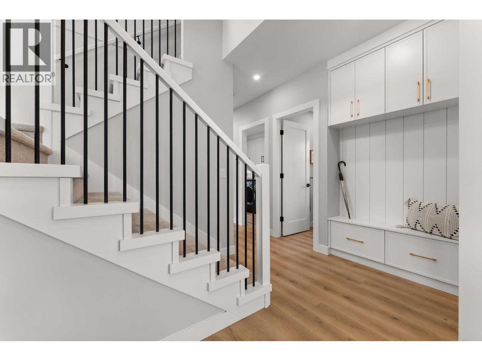 11811 Dunford Road Property Photo 29