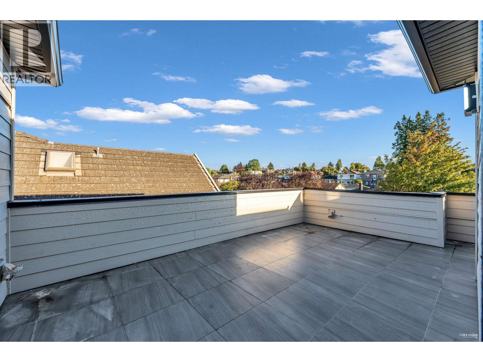 2705 East 3rd Avenue #2 Property Photo 21