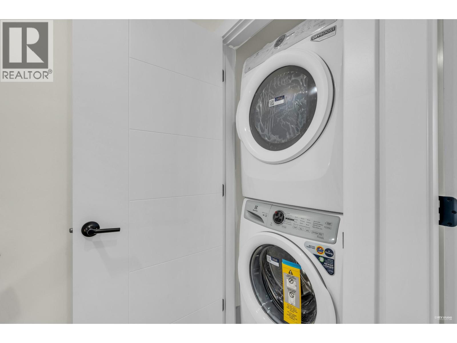 2705 East 3rd Avenue #2 Property Photo 22