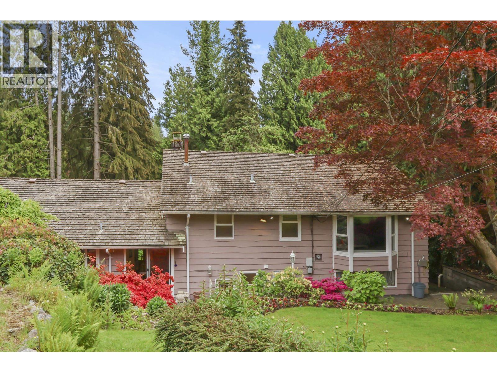 475 Southborough Drive Property Photo 35