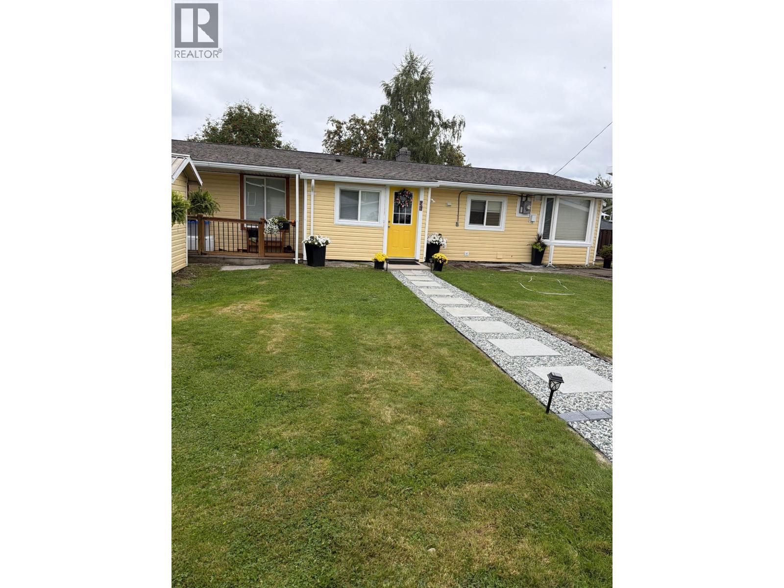 29 Plover Street Property Photo 1