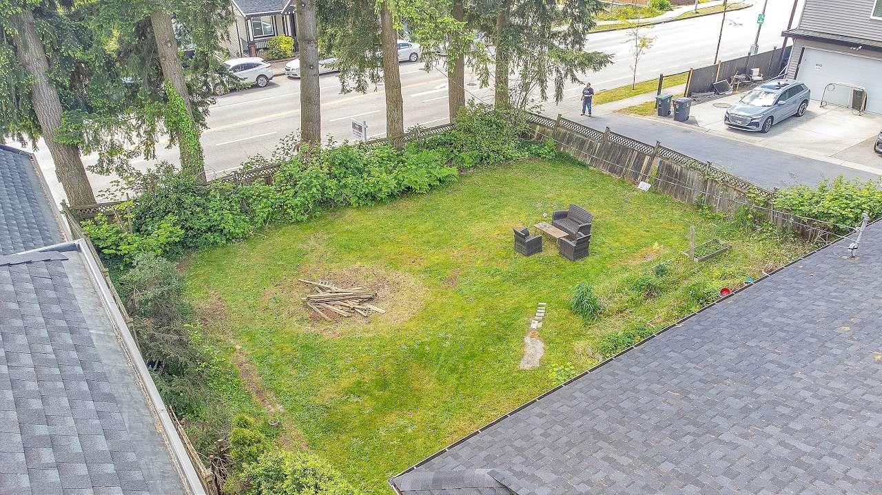 12835 60 Property Photo 8