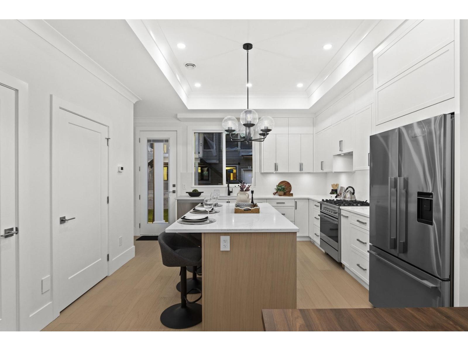 16621 18 #102 Property Photo 8