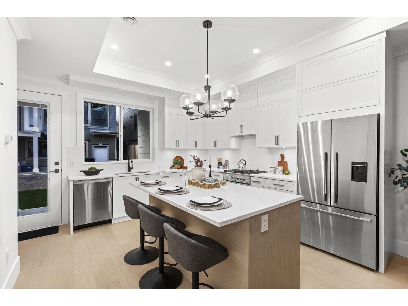 16621 18 #102 Property Photo 9