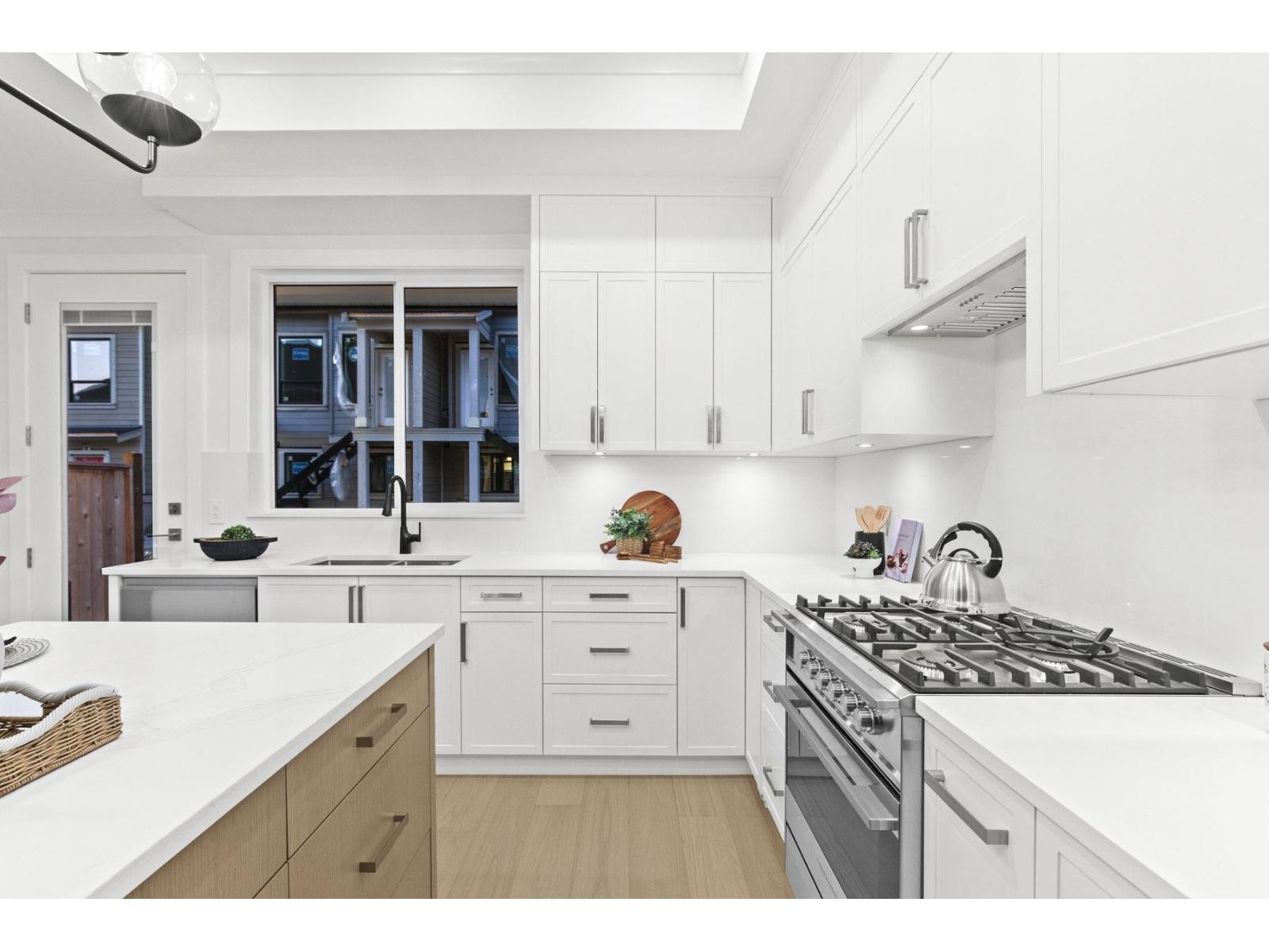 16621 18 #102 Property Photo 15