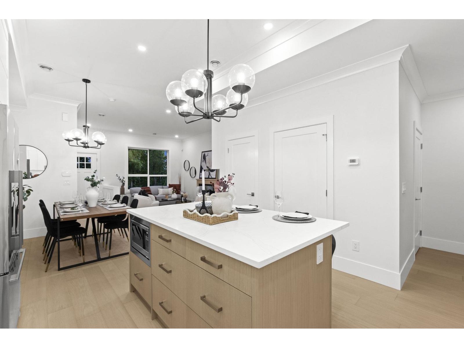 16621 18 #102 Property Photo 16