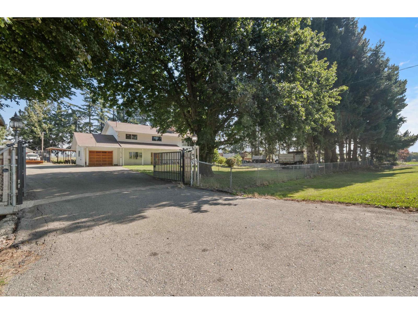5460 INTERPROVINCIAL HIGHWAY