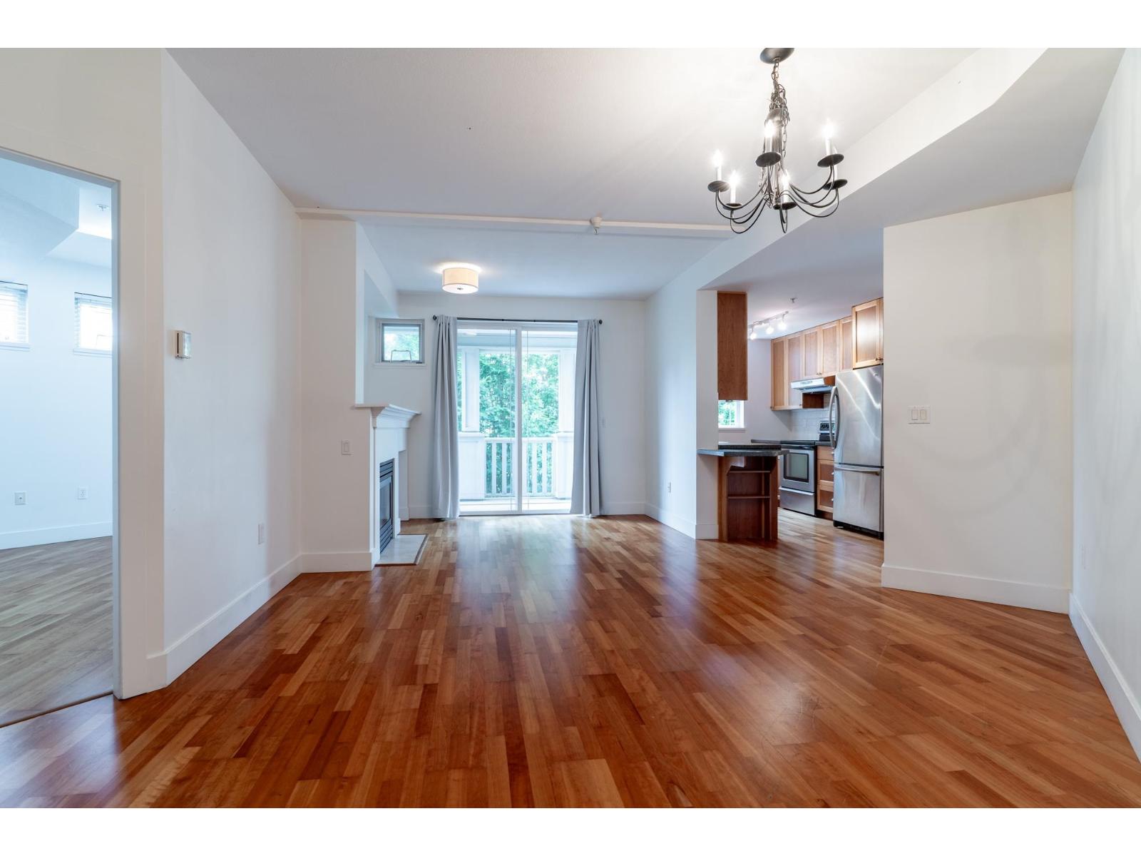 15392 16a #203 Property Photo 8