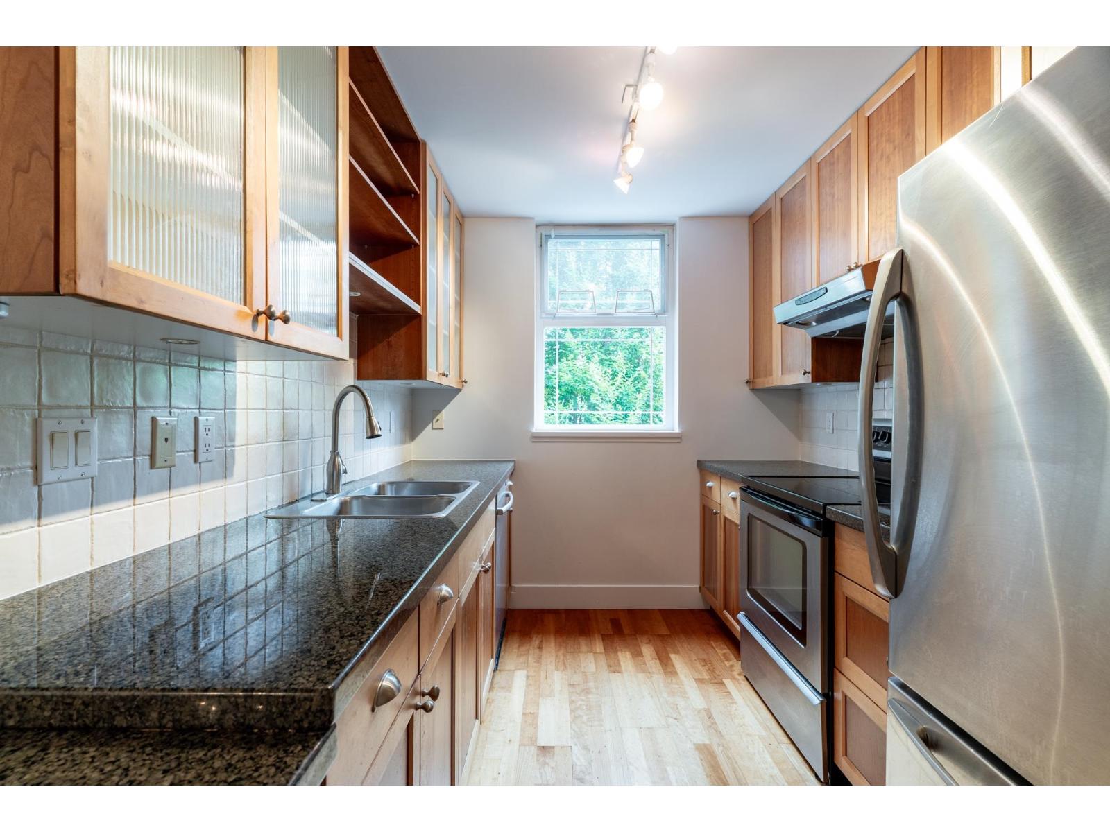 15392 16a #203 Property Photo 17