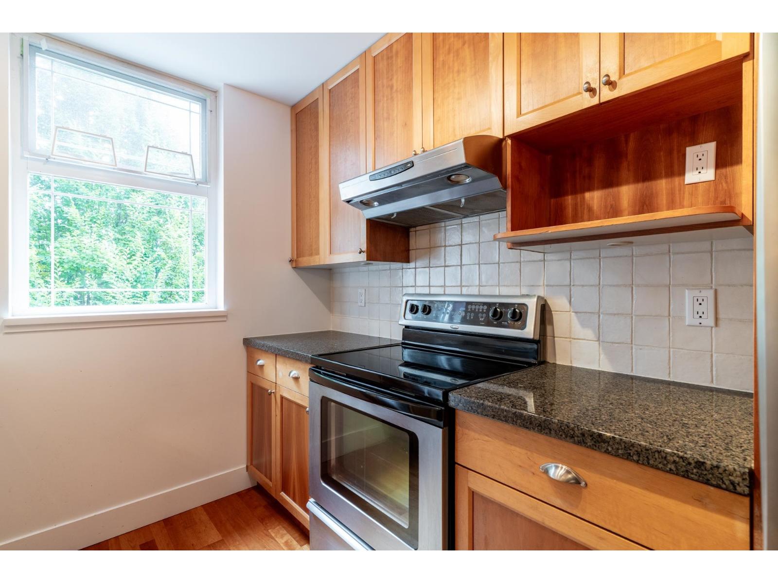 15392 16a #203 Property Photo 18