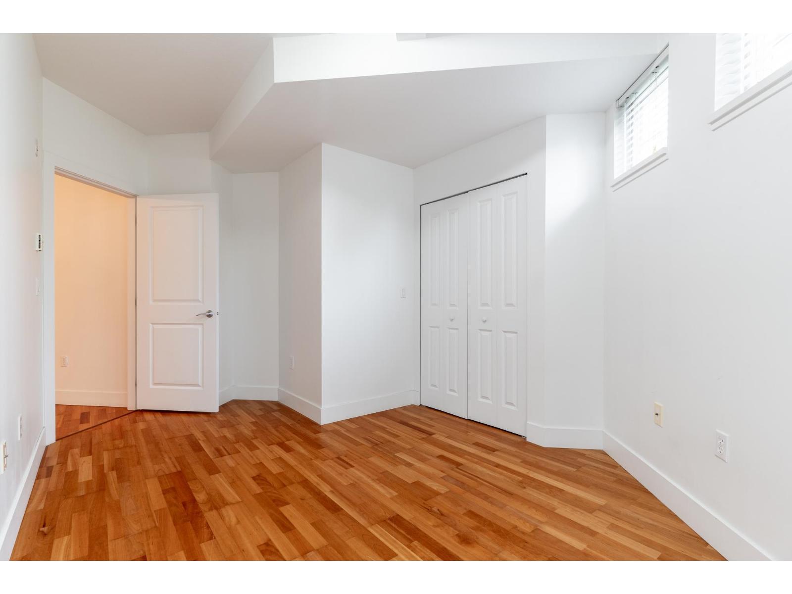 15392 16a #203 Property Photo 27