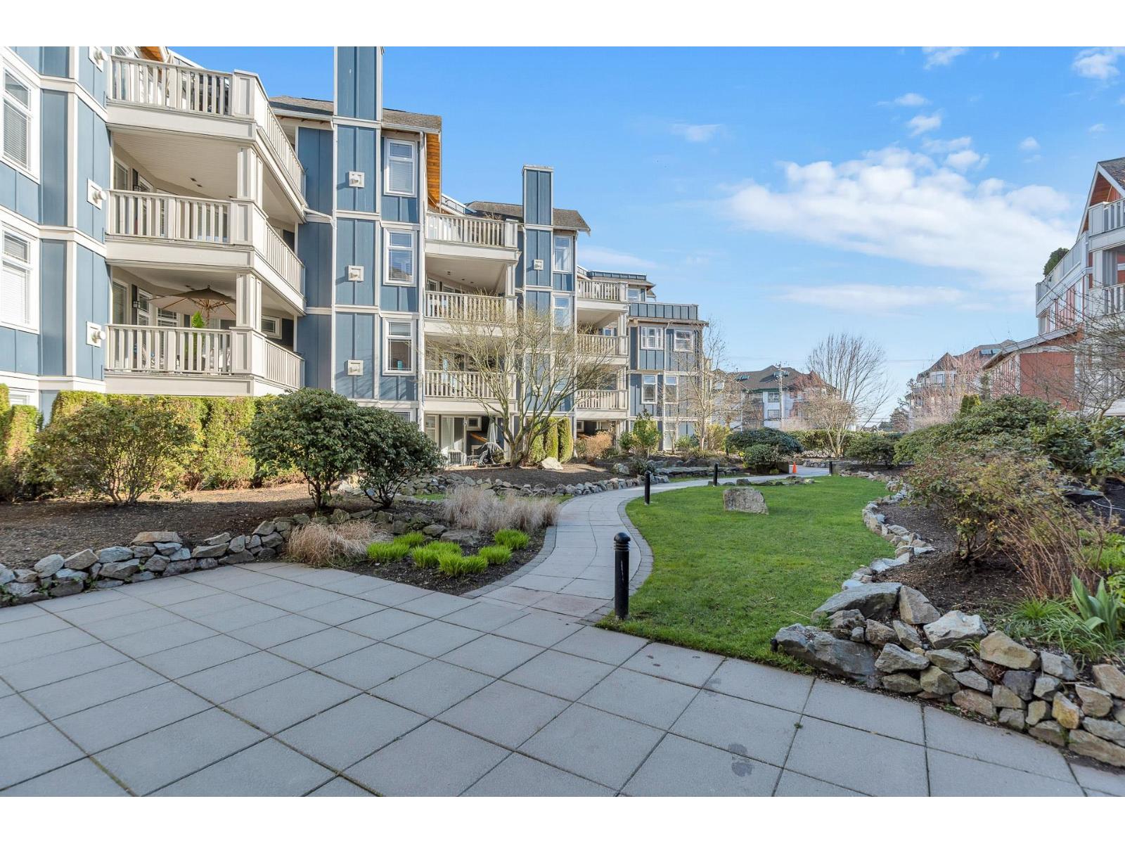 15392 16a #203 Property Photo 36