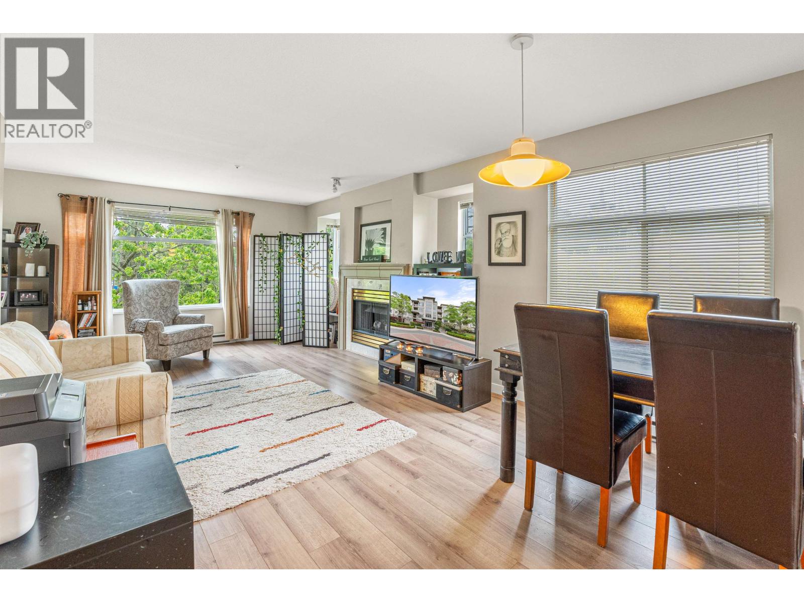 216 8220 Jones Road Property Photo 1