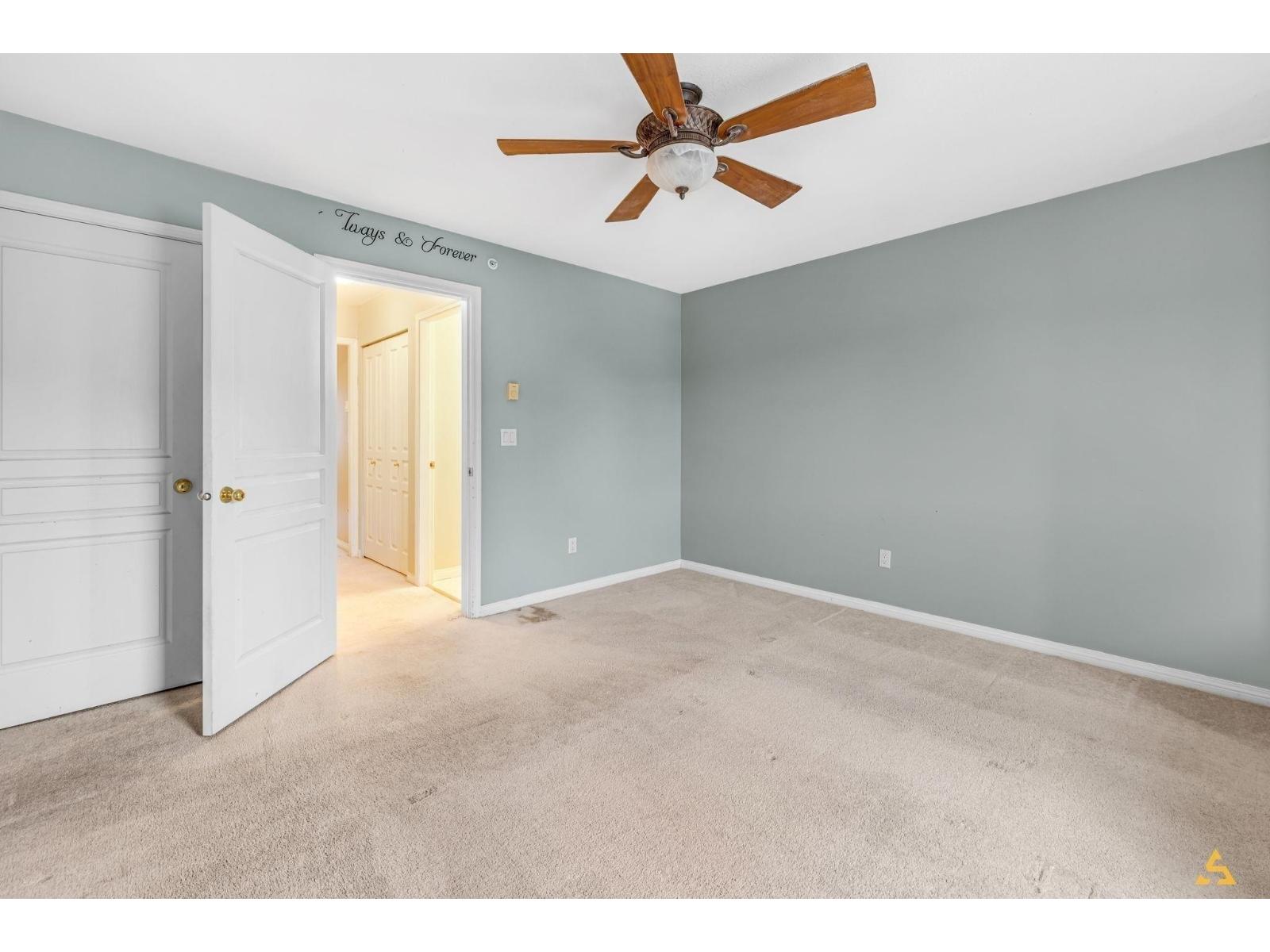 19700 56 #112 Property Photo 7