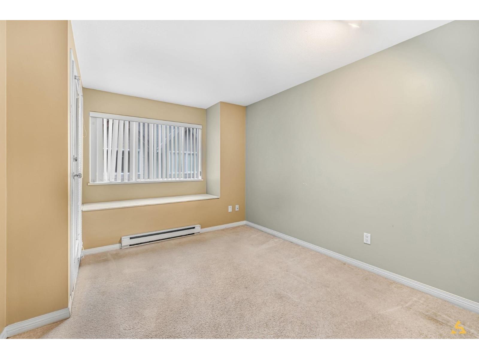 19700 56 #112 Property Photo 9